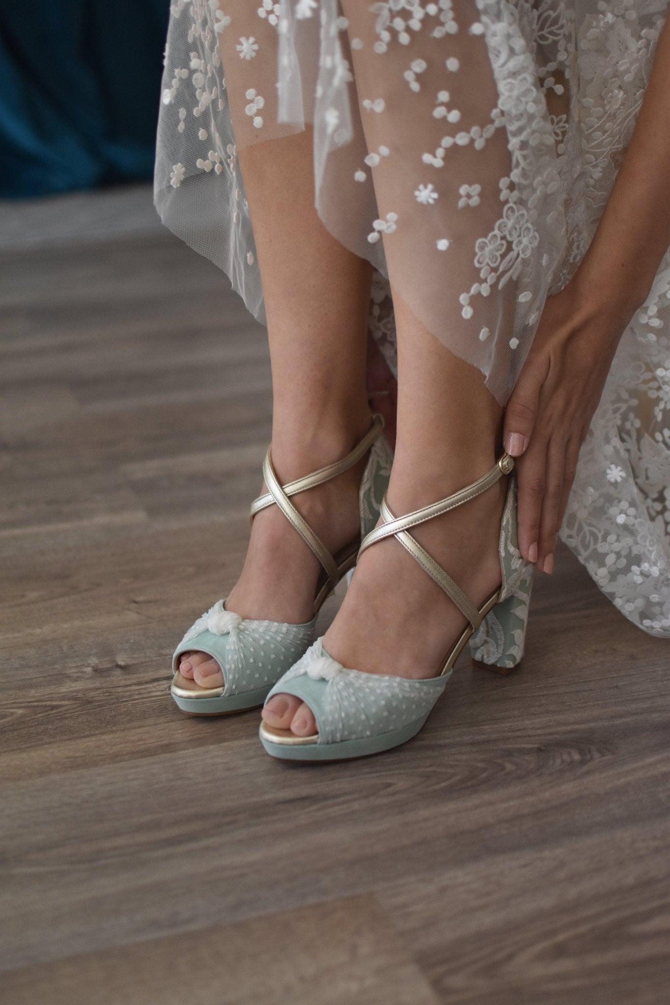 VIKA natural plumeti Mary midi - zapatos_novia