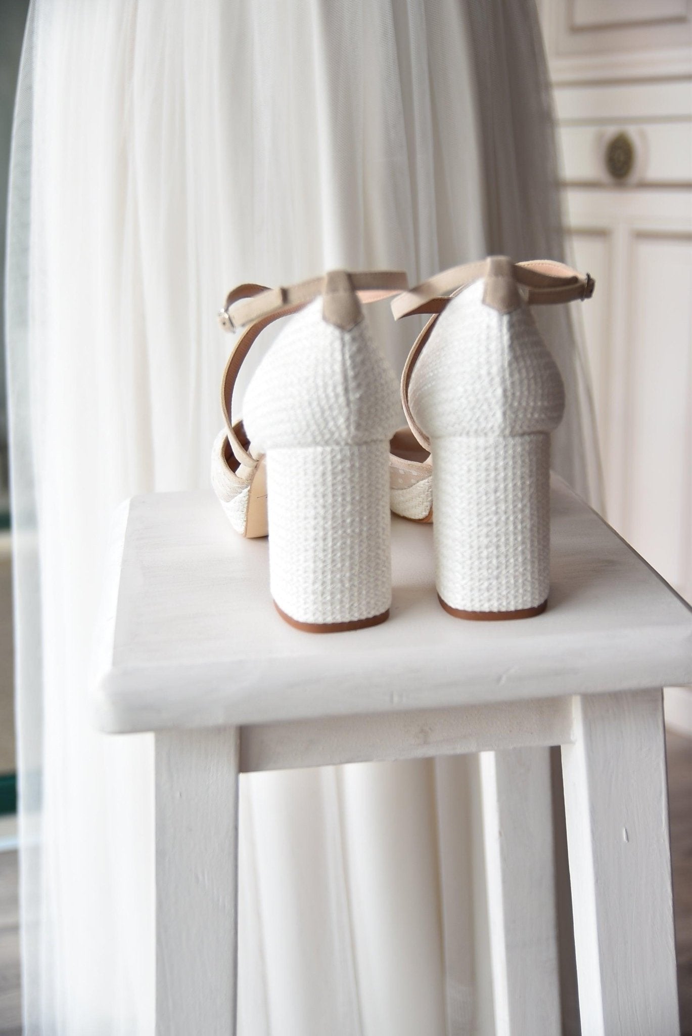 VIKA Natural Plumeti tacón 8.8cm - zapatos_novia