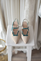 LOLA-Emalina beige y verde tacón 3cm