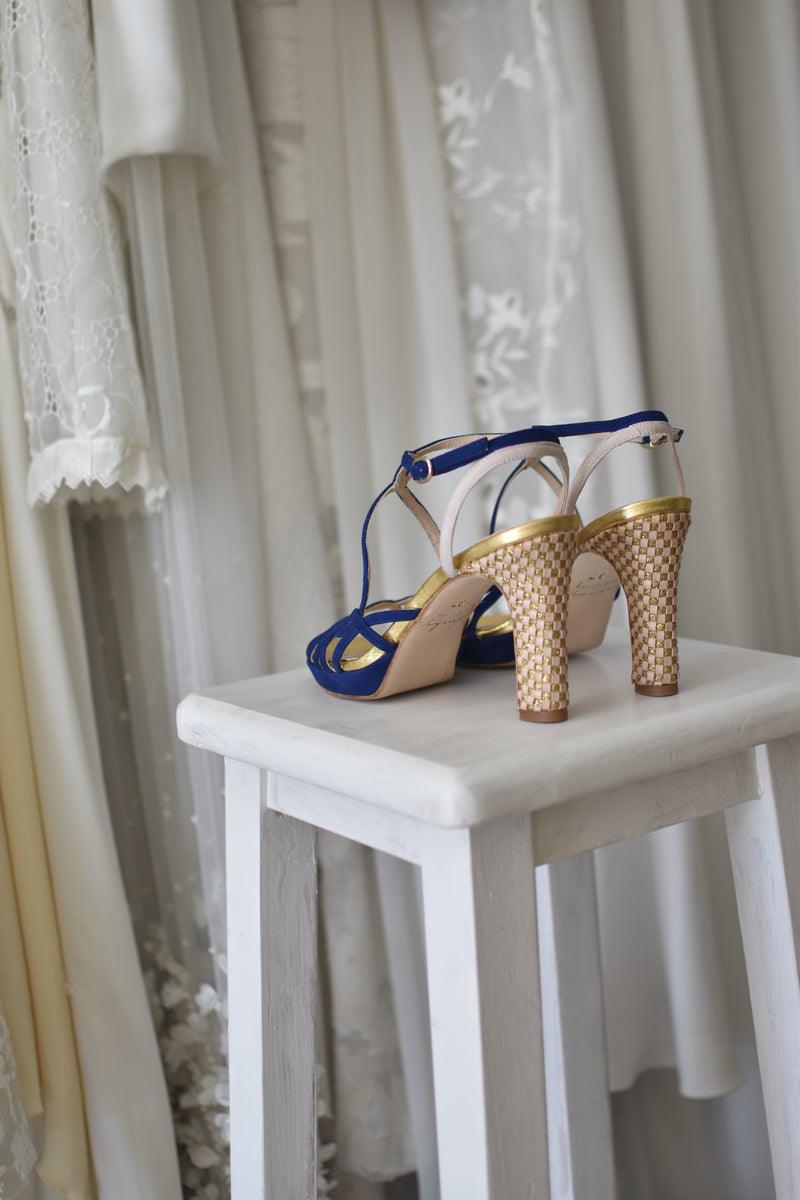 .EN STOCK GALA azul talla 37