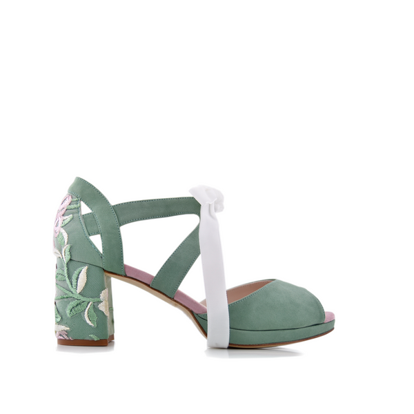 Hera abierto verde y rosa bordado flores petit