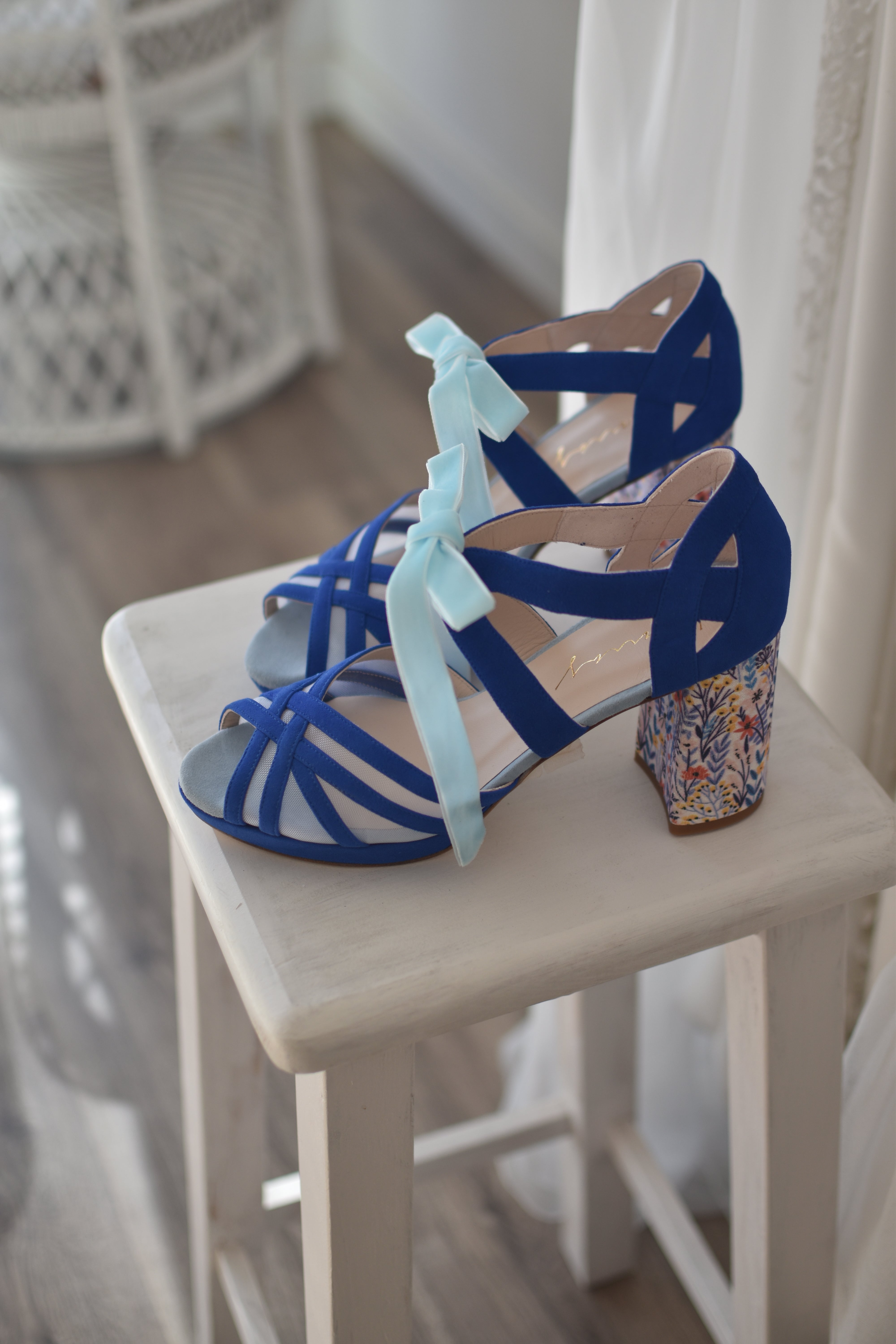 CIARA azul Carrie May blue 85